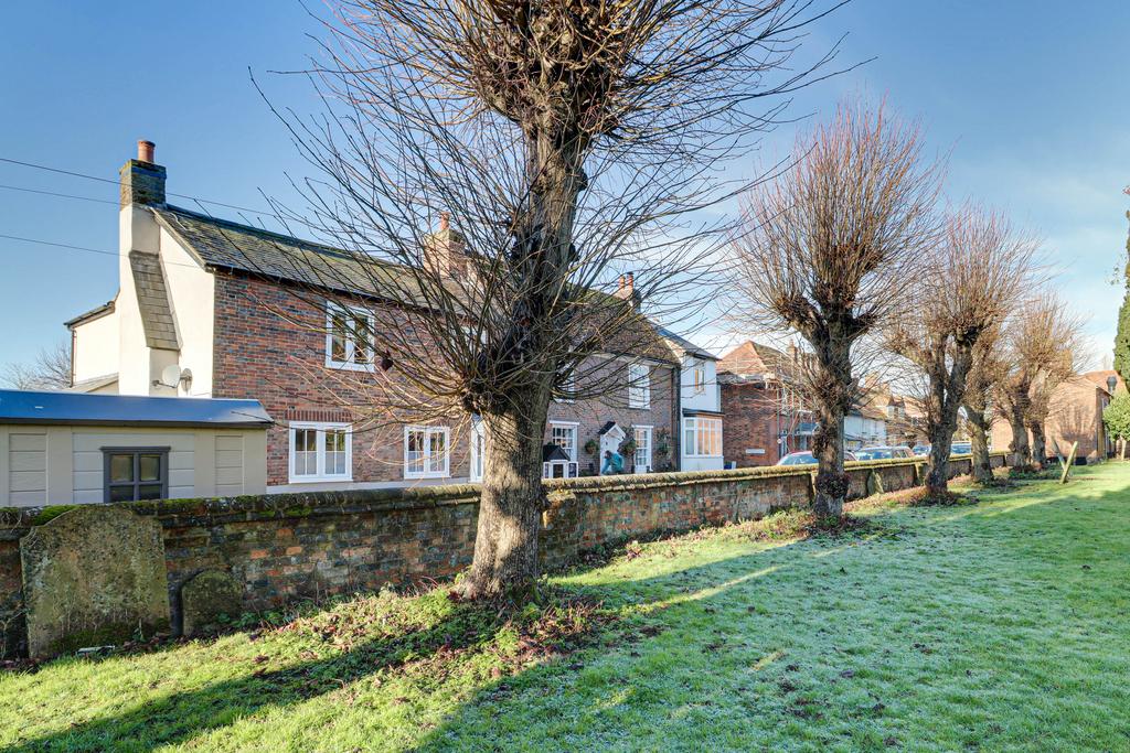 Flamstead centre
