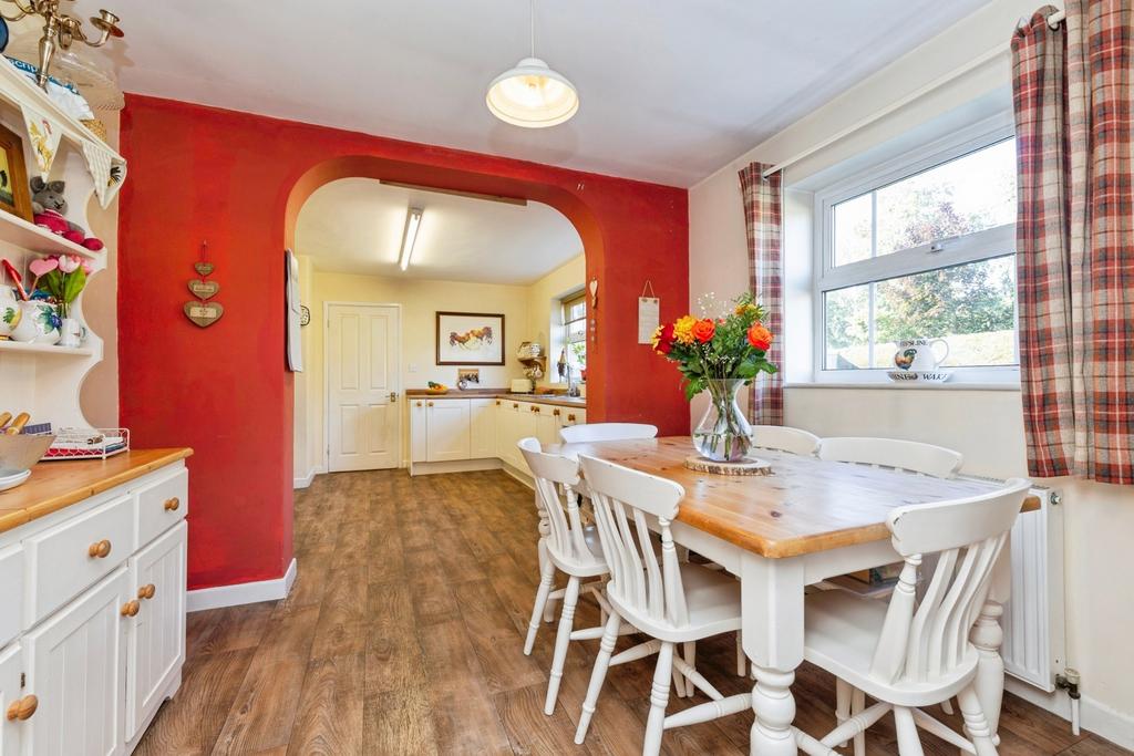 Breakfast Room