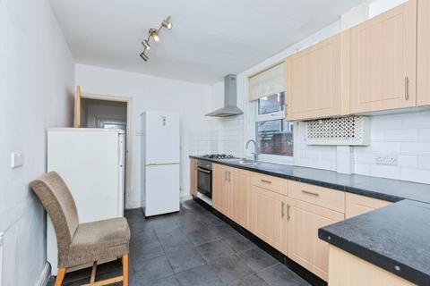 3 bedroom terraced house for sale, Beaconsfield Road, Leicester, Leicestershire, LE3