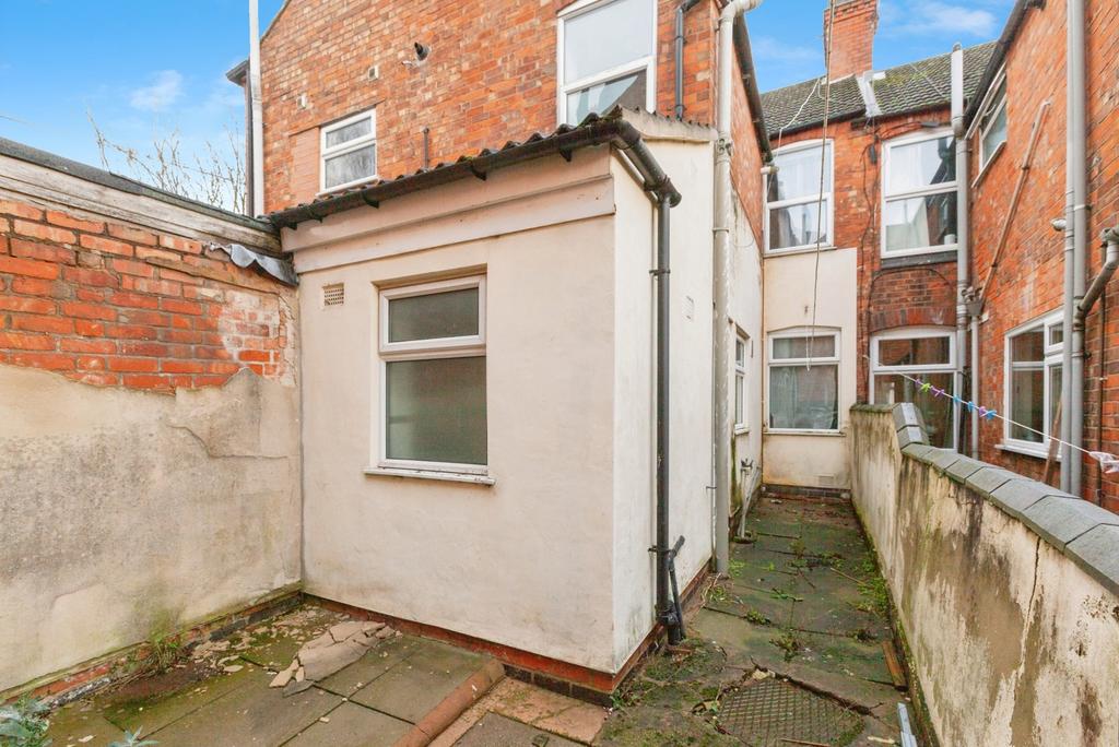 Rear Courtyard