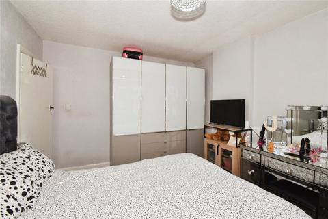 3 bedroom semi-detached house for sale, Burnaston Road, Leicester, Leicestershire, LE2