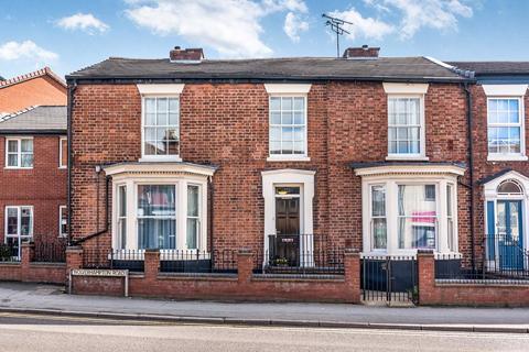 2 bedroom flat for sale, Wolverhampton Road, Stafford, Staffordshire, ST17
