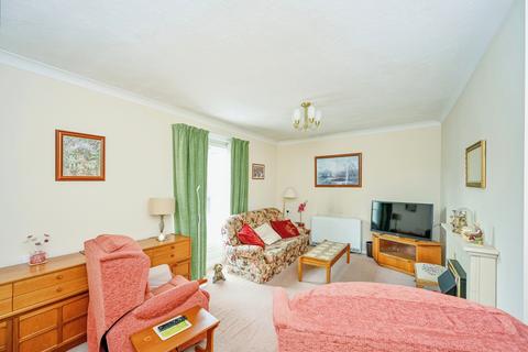 2 bedroom flat for sale, Wolverhampton Road, Stafford, Staffordshire, ST17