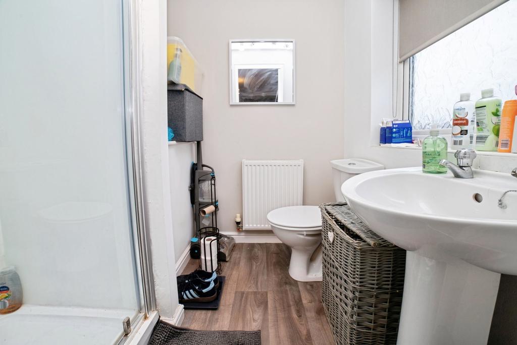 Ensuite