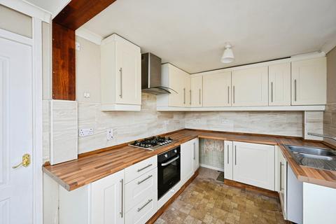 2 bedroom detached house for sale, St. Peters Drive, Rainworth, Mansfield, Nottinghamshire, NG21