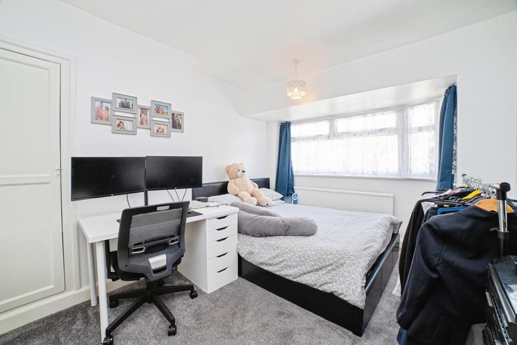 Photo- Bedroom