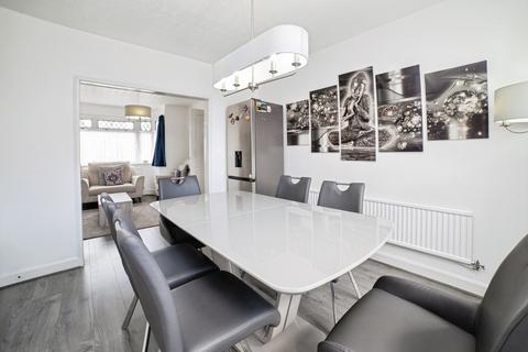 3 bedroom semi-detached house for sale, Violet Hill, Mansfield, Nottinghamshire, NG18