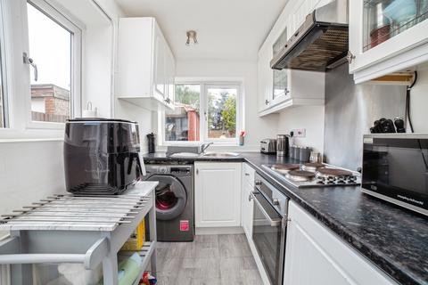 3 bedroom semi-detached house for sale, Violet Hill, Mansfield, Nottinghamshire, NG18