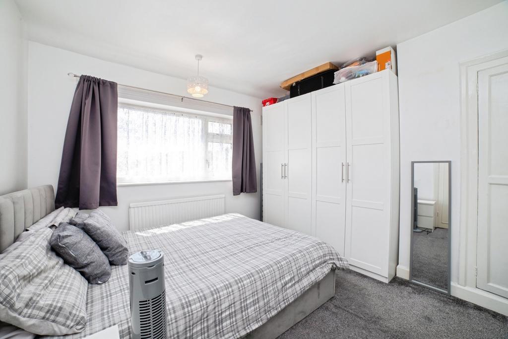 Photo- Bedroom