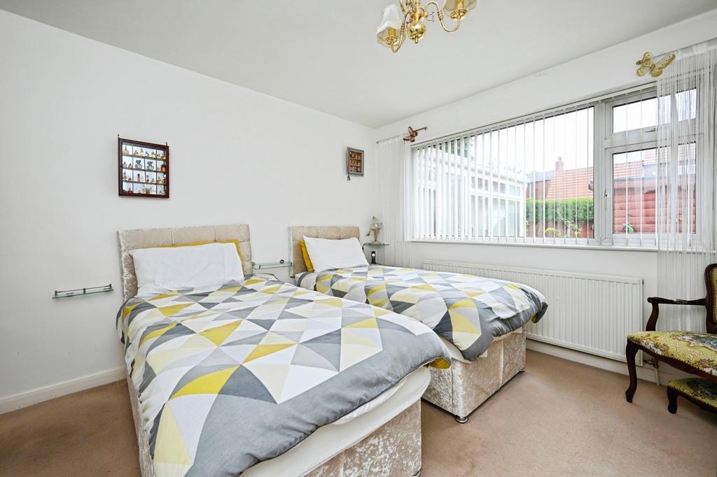 Photo- Bedroom