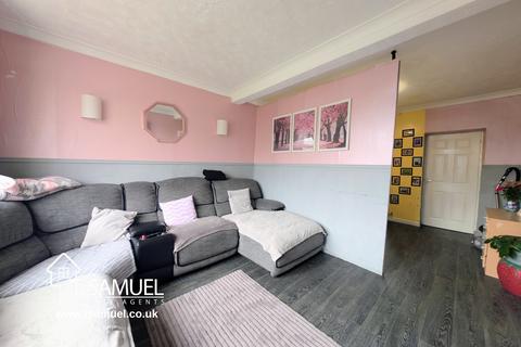undefined, Morris Avenue, Penrhiwceiber, Mountain Ash, CF45 3TW