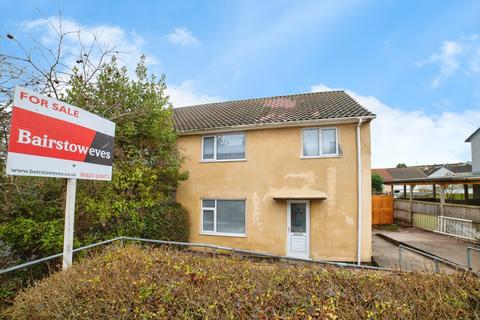 3 bedroom semi-detached house for sale, Tudor Crescent, Rainworth, Mansfield, Nottinghamshire, NG21