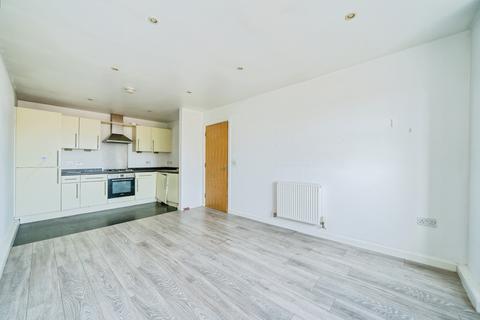 2 bedroom flat for sale, Kingsway South, Warrington, Cheshire, WA4