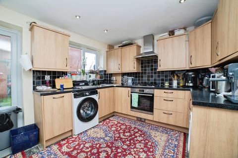 3 bedroom semi-detached house for sale, Broomhill Lane, Mansfield, Nottinghamshire, NG19