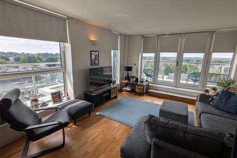 2 bedroom flat for sale, Longfield Centre, Prestwich, Manchester, Greater Manchester, M25