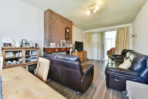 undefined, Leinster Road, Swinton, Manchester, Greater Manchester, M27