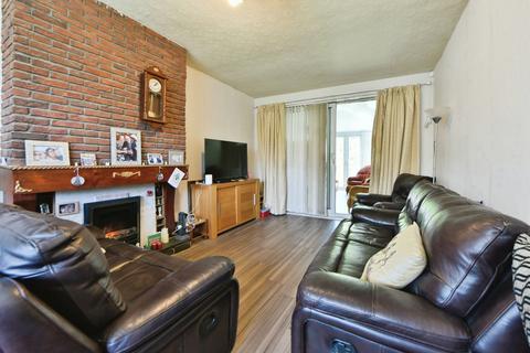 undefined, Leinster Road, Swinton, Manchester, Greater Manchester, M27