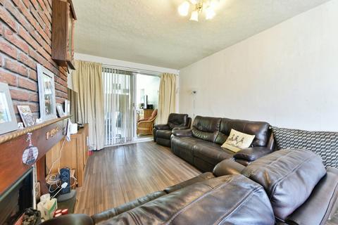 undefined, Leinster Road, Swinton, Manchester, Greater Manchester, M27