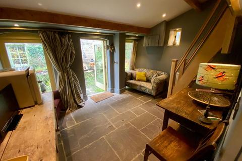 undefined, 15 Market Place, Derbyshire DE4