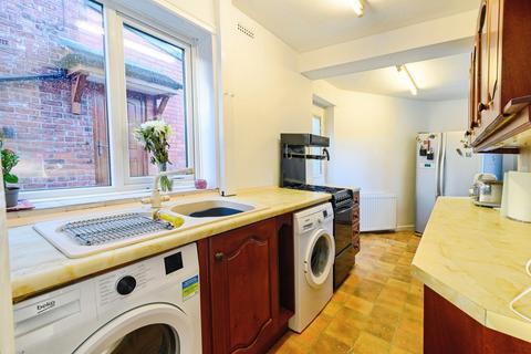 undefined, Maldon Crescent, MANCHESTER, Lancashire, M27