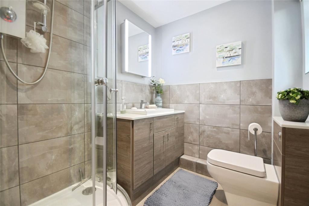 Master En-Suite
