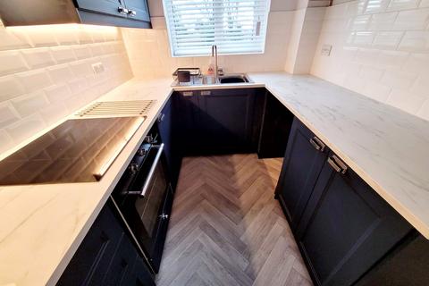 undefined, Daccamill Drive, Swinton, Manchester, Greater Manchester, M27