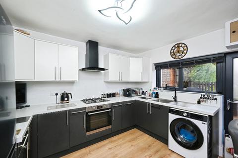 3 bedroom end of terrace house for sale, Sycamore Street, Church Warsop, Mansfield, Nottinghamshire, NG20