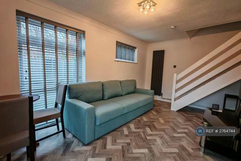 1 bedroom semi-detached house to rent, Sheppard Way, Cambridge, CB1