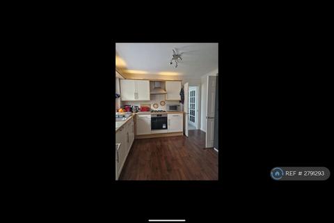 4 bedroom detached house to rent, Brodie Park Crescent, Paisley, PA2