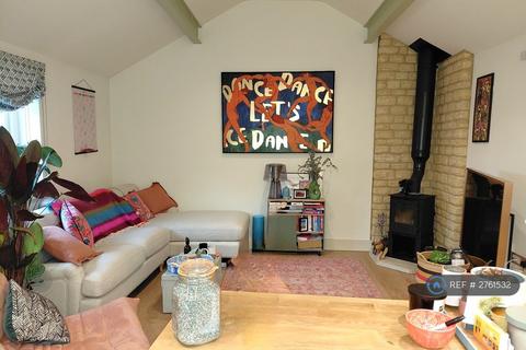 undefined, Sturt Farm Courtyard, Burford, OX18
