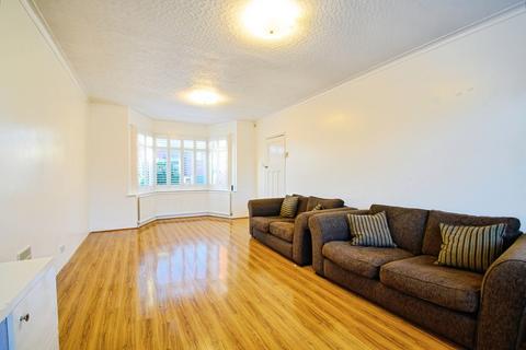 3 bedroom detached house for sale, Hawthorn Drive, Pendlebury, Swinton, Manchester, M27