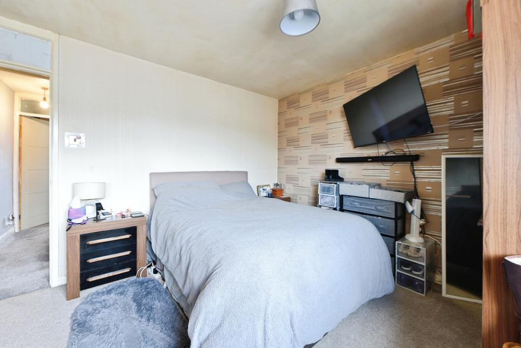 Bed 1