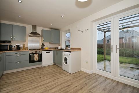 3 bedroom semi-detached house for sale, Bevin Place, Edwinstowe, Mansfield, Nottinghamshire, NG21