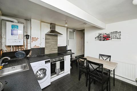 4 bedroom terraced house for sale, Park Road, Nottingham, Nottinghamshire, NG7