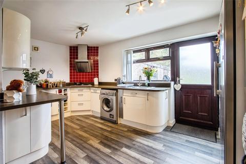 4 bedroom bungalow for sale, St. Marys Close, Tingley, Wakefield, West Yorkshire, WF3