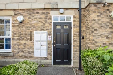 undefined, Chaloner Grove, Wakefield, West Yorkshire, WF1