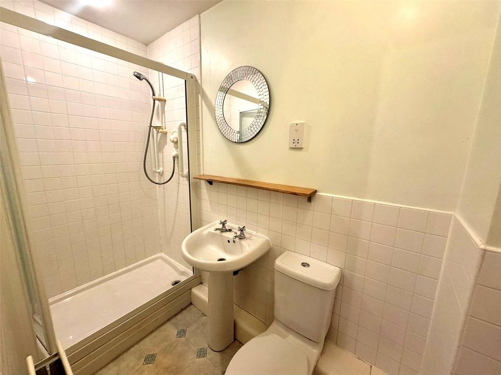 Ensuite