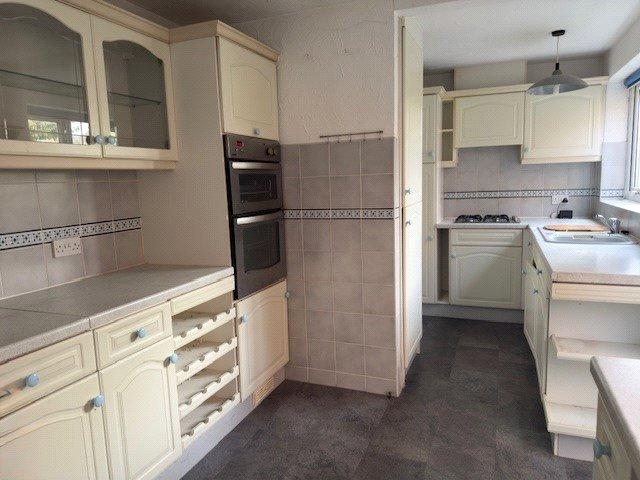 Redbourne Drive, Nottingham, Nottinghamshire, NG8 - View 3
