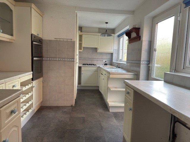Redbourne Drive, Nottingham, Nottinghamshire, NG8 - View 6