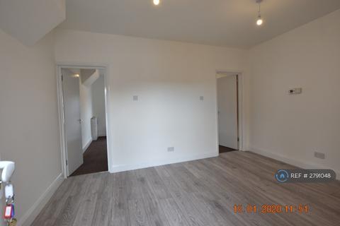 undefined, Park Street, Luton, LU1