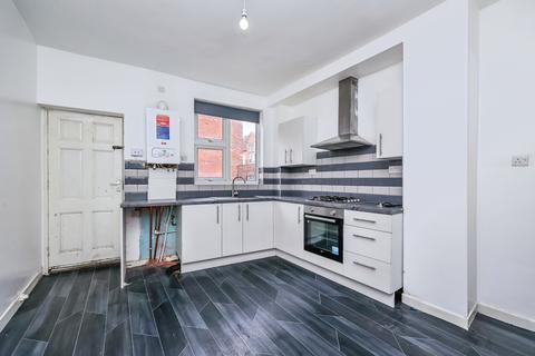 2 bedroom terraced house for sale, Caulton Street, Nottingham, Nottinghamshire, NG7