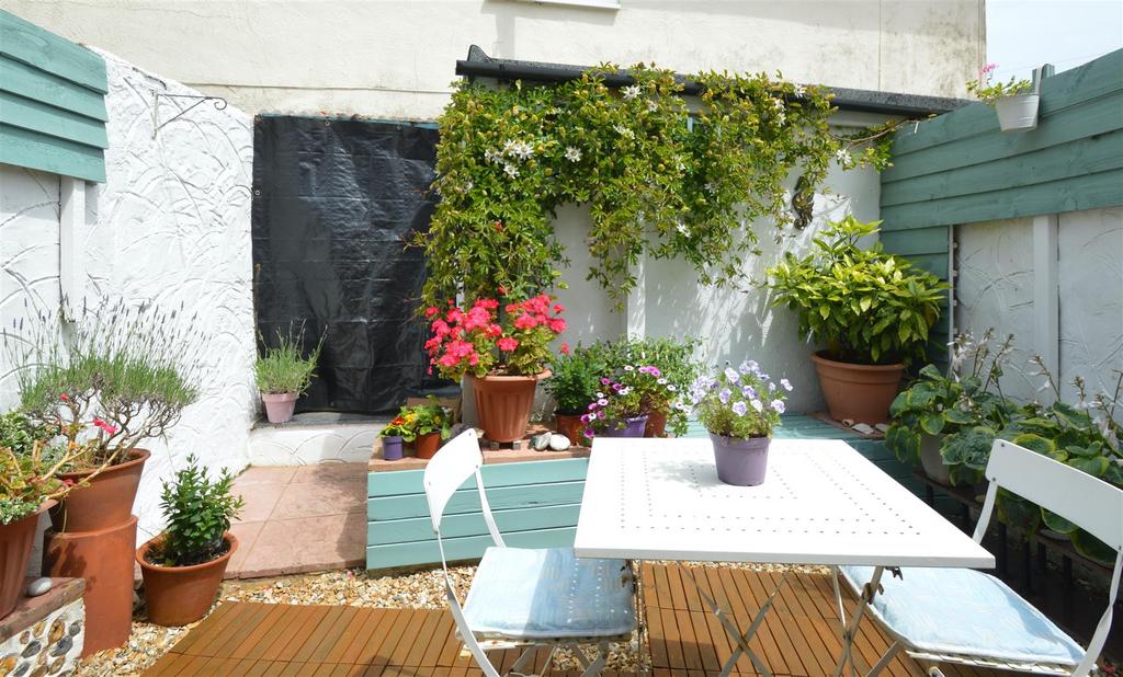 Garden2.jpg