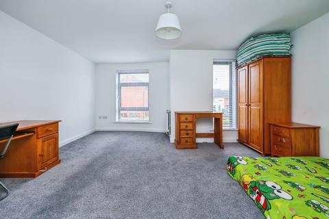 4 bedroom townhouse for sale, Nazareth Road, Nottingham, Nottinghamshire, NG7