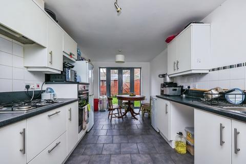 4 bedroom townhouse for sale, Nazareth Road, Nottingham, Nottinghamshire, NG7