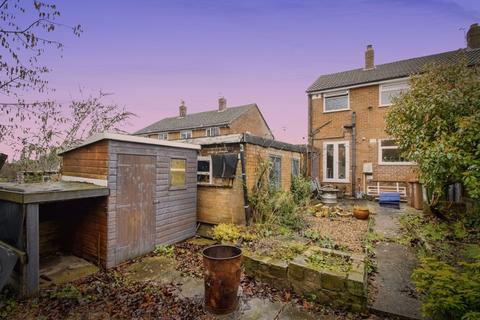 3 bedroom semi-detached house for sale, Woolgreaves Drive, Wakefield, West Yorkshire, WF2