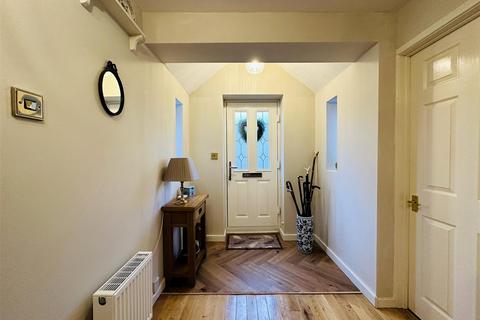 4 bedroom detached house for sale, Field Avenue, Thorpe Willoughby, Selby