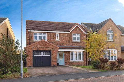 4 bedroom detached house for sale, Amberwood Chase, DEWSBURY, West Yorkshire, WF12