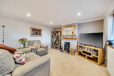undefined, Ratcliffe Road, Farnborough, Hampshire, GU14