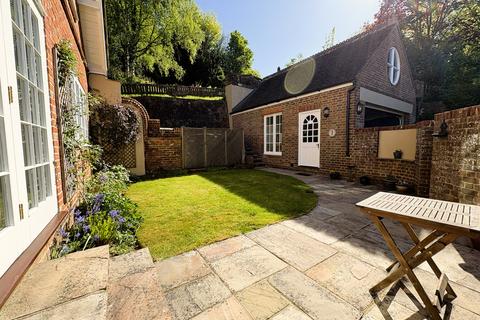 3 bedroom detached house for sale, Town HIll, Lamberhurst, Kent