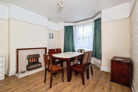 3 bedroom terraced house for sale, Platt Lane, Manchester, Greater Manchester, M14
